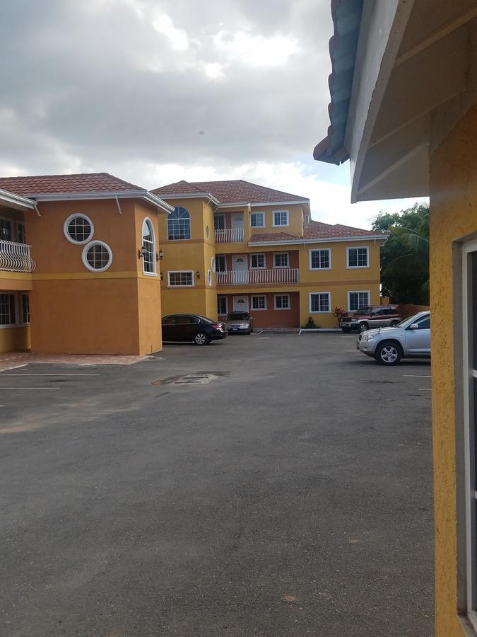 Apartament Ei Gabriel Kingston Jamaica Zewnętrze zdjęcie